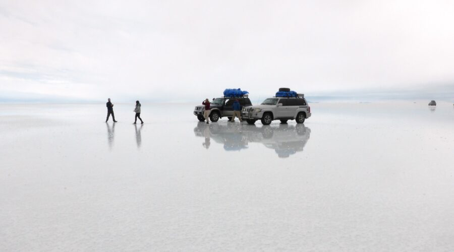 Expedición por el Salar de Uyuni en el circuito Perú y Bolivia de Cumbres Travel DMC